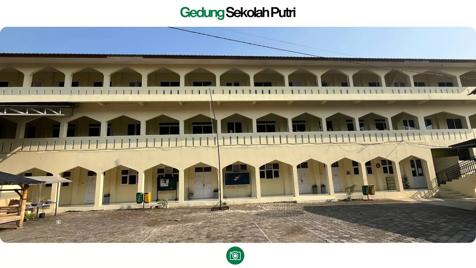 Gedung Sekolah Putri