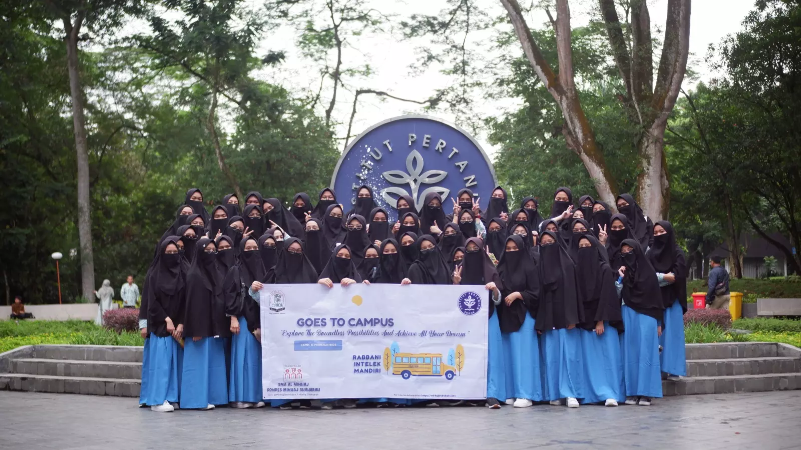 Goes To Campus