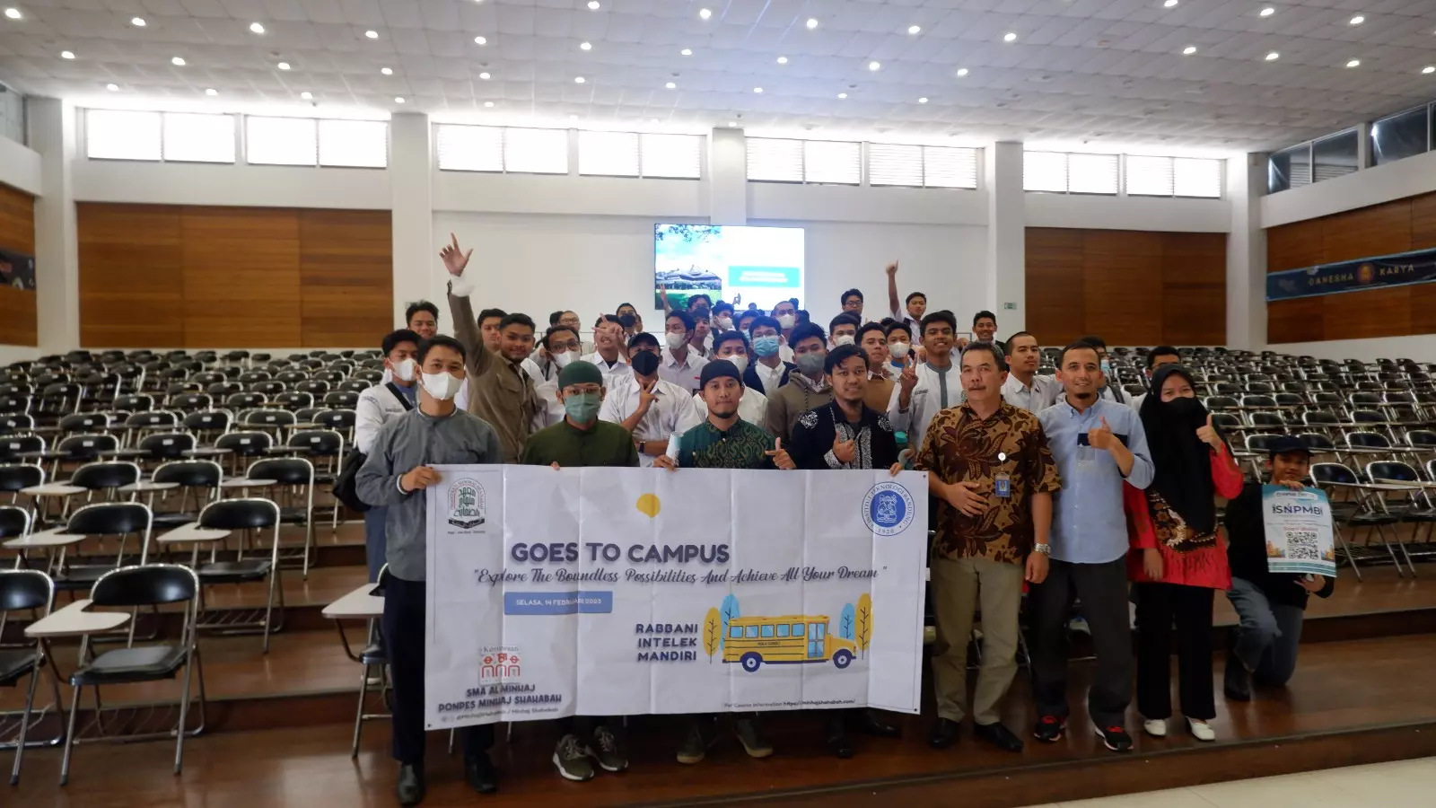 Goes To Campus